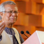 Dan seis meses de prisión a Muhammad Yunus, Premio Nobel de la Paz 2006